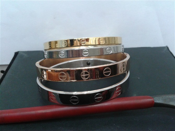 Bracciale Cartier Modello 305